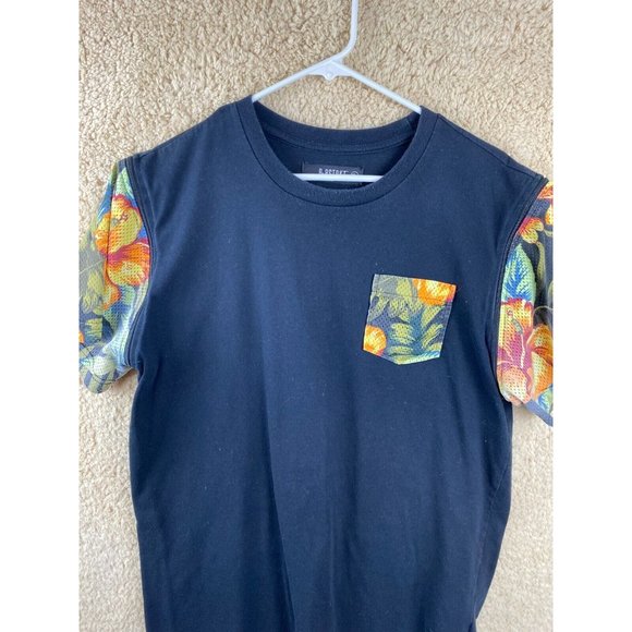 8th DSTRKT Men's Sz XL Black Tee With Floral Zip On Sleeves Ninety 3 On Back - Picture 3 of 13